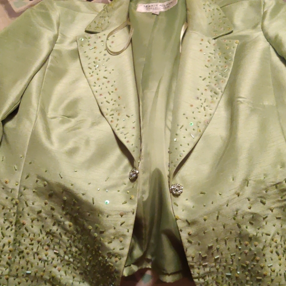 2piece silk and sequence seafoam Green suit - Picture 4 of 4